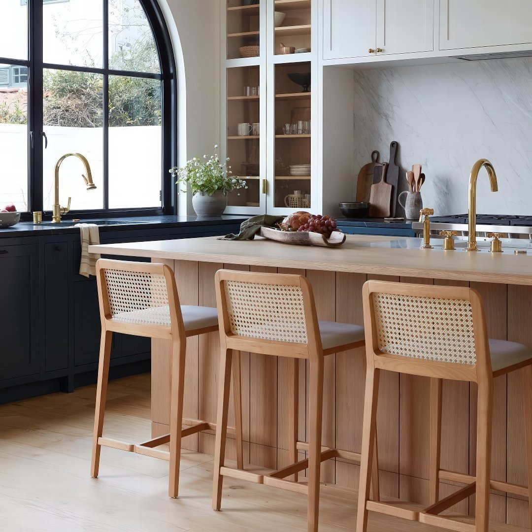 B1 Snapinsta.app_129159798_1020166608463895_856160399733205454_n_1080-topaz-high fidelity v2-1x