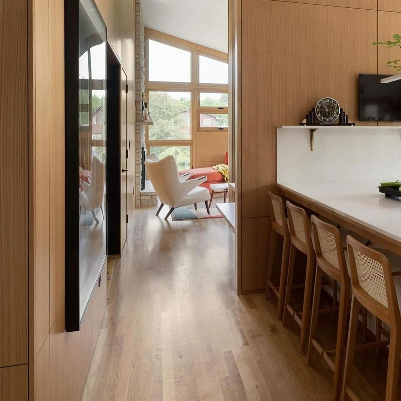 B8 Snapinsta.app_425744677_18414131065013527_5114126329427181816_n_1080-topaz-high fidelity v2-1x